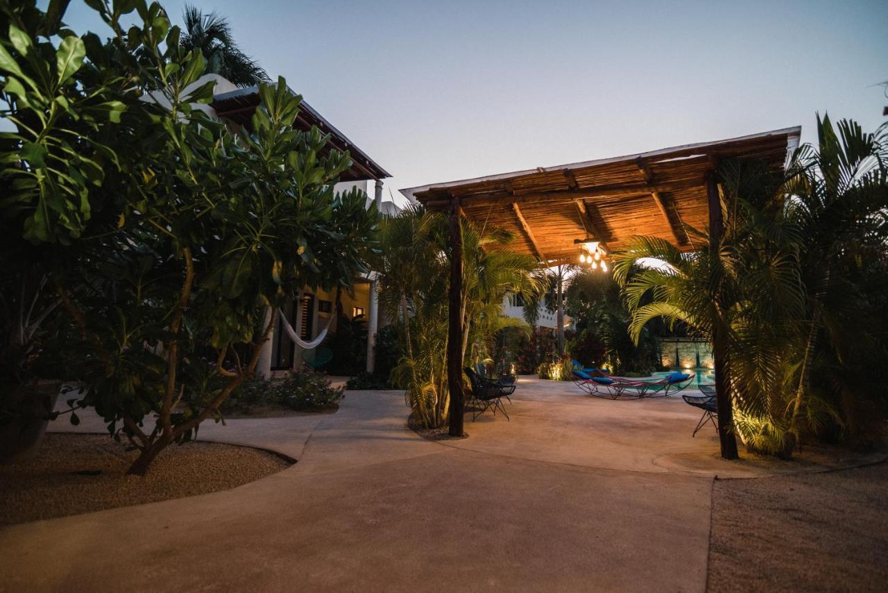 Blue Palm Bacalar Hotel Екстериор снимка